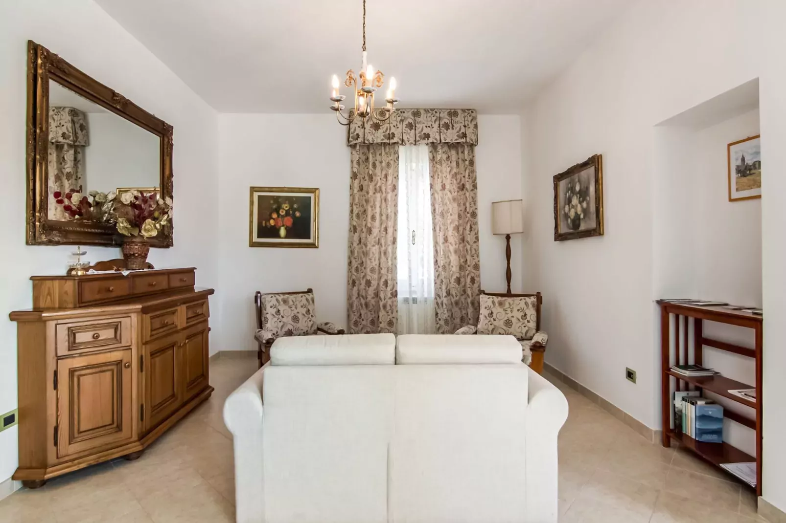 La Collina-Wohnzimmer