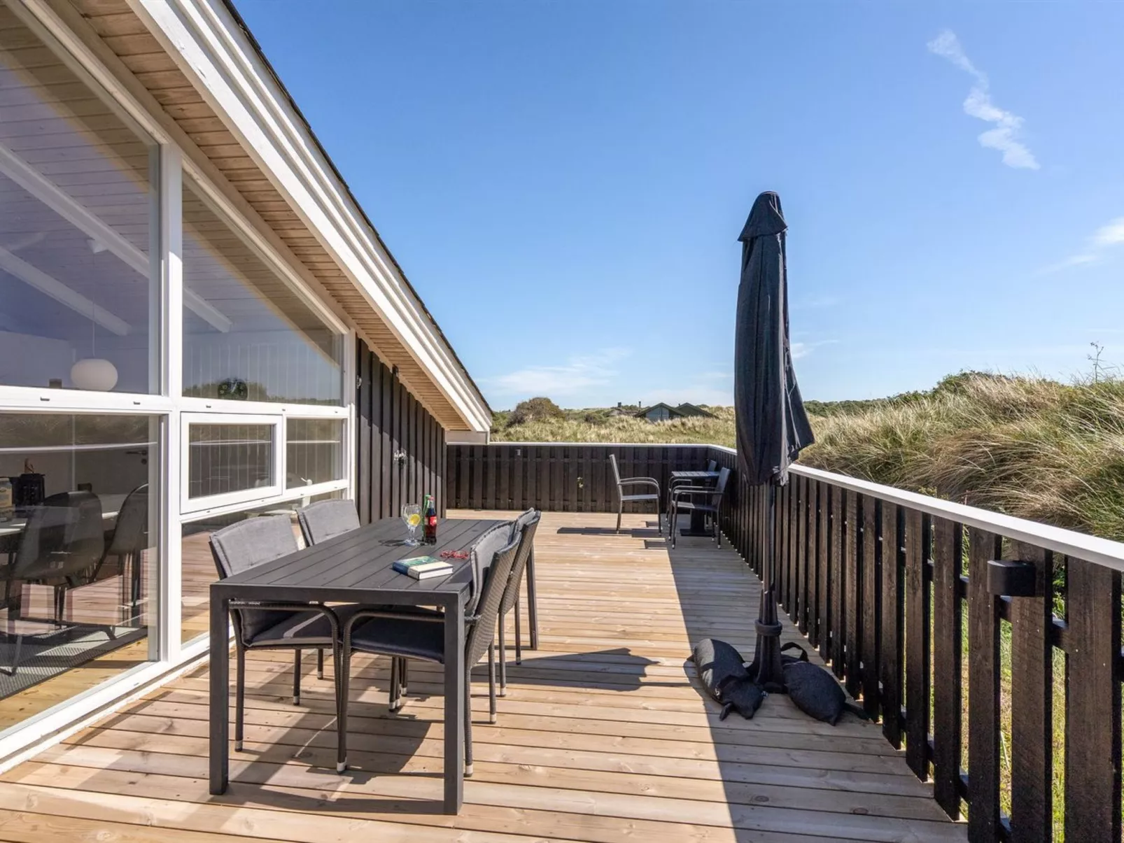"Randulf" - 450m from the sea-Outside