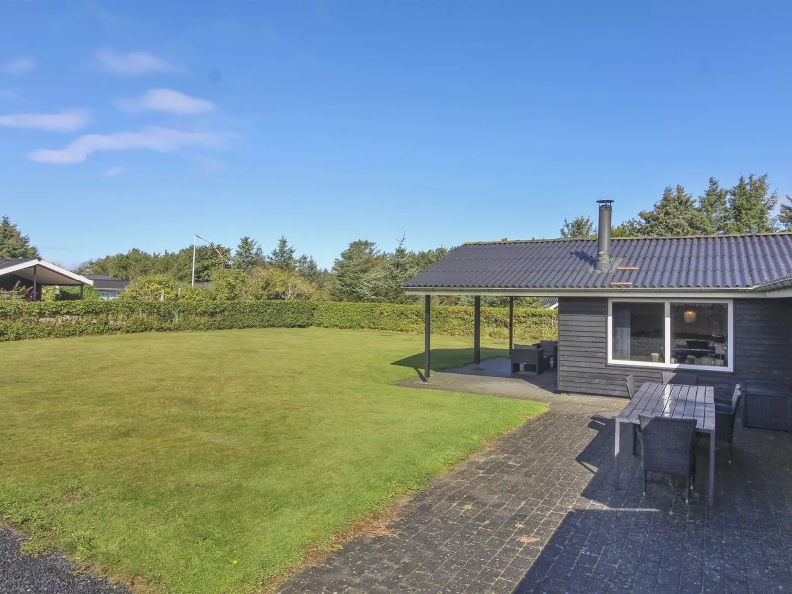 "Susan" - 600m from the sea-Outside