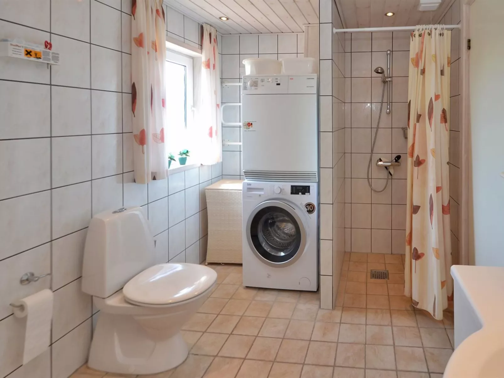 "Loryleimis" - 300m from the sea-Inside