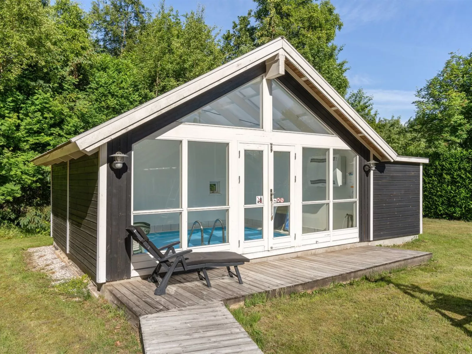 "Elita" - 1.7km from the sea-Outside