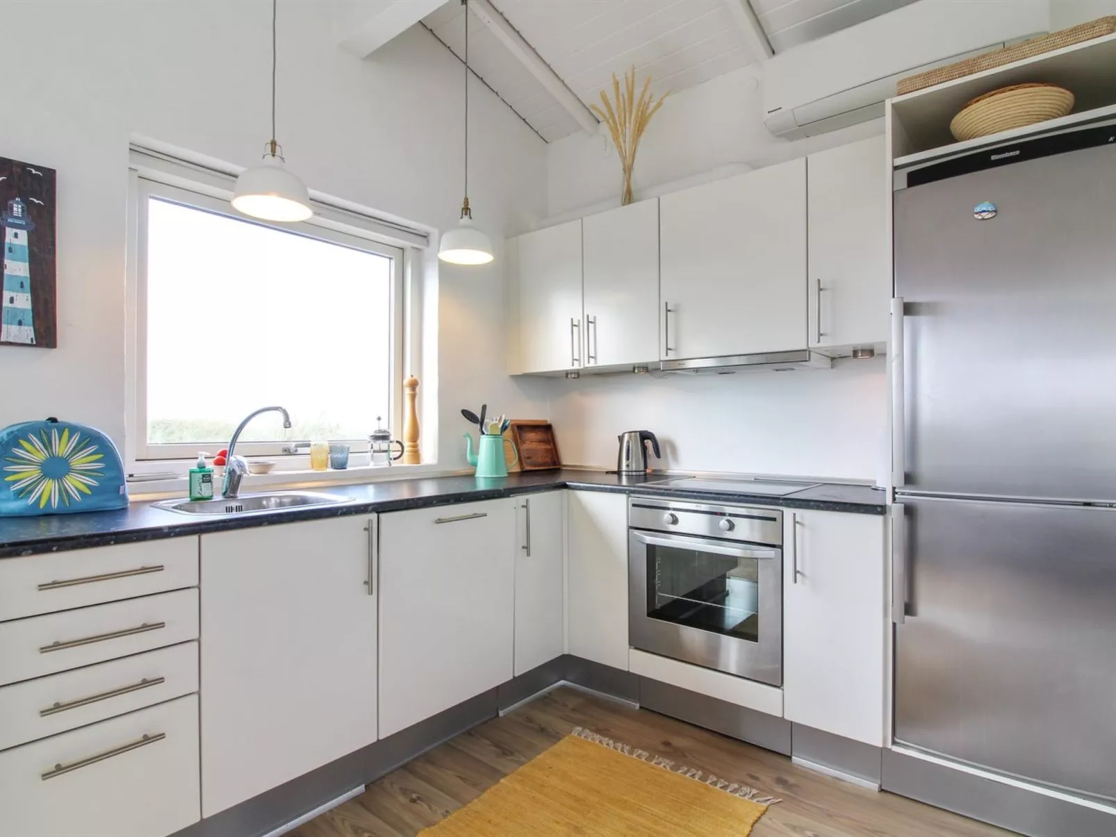"Anissa" - 100m from the sea-Drinnen