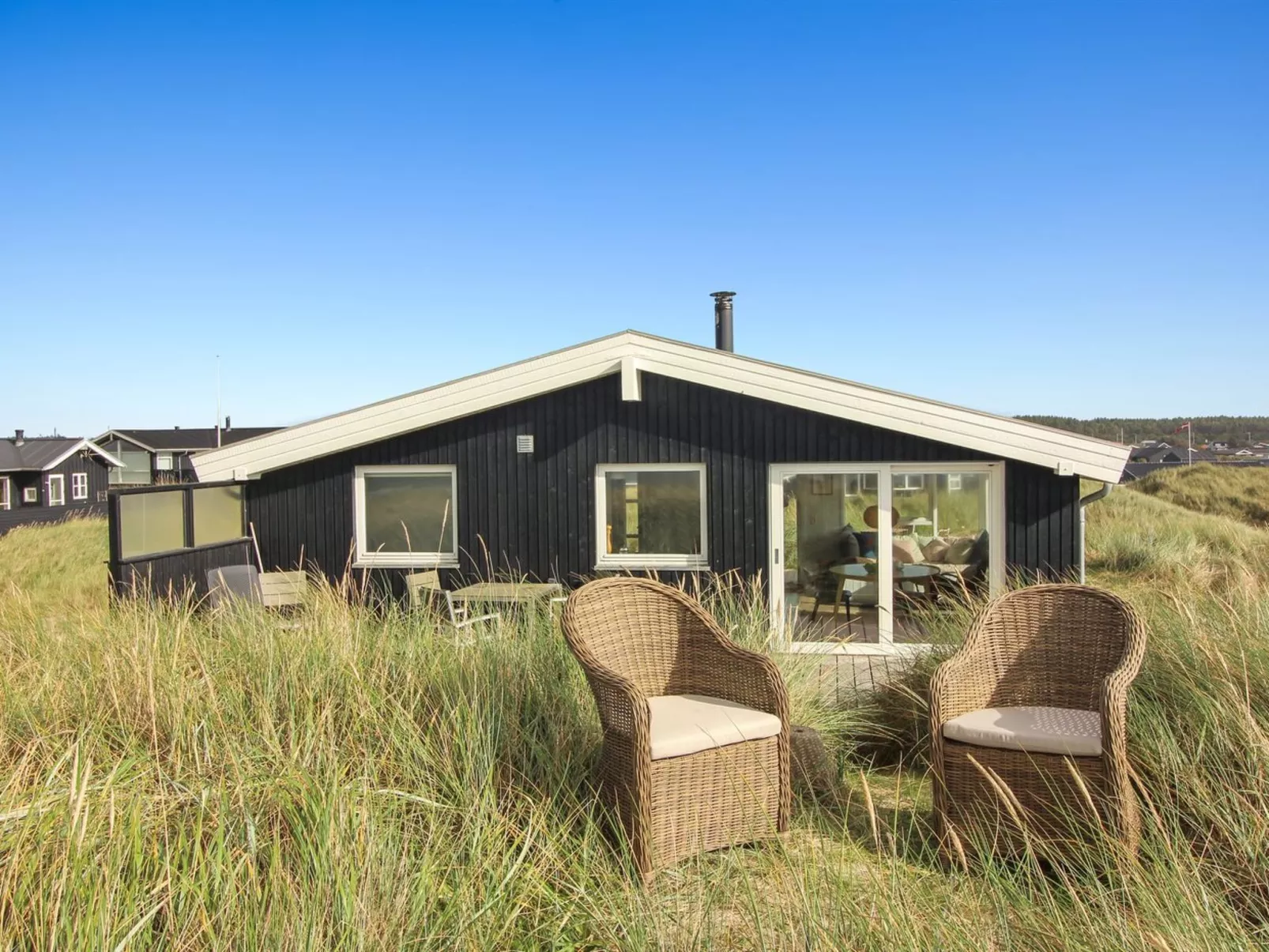 "Anissa" - 100m from the sea-Drinnen