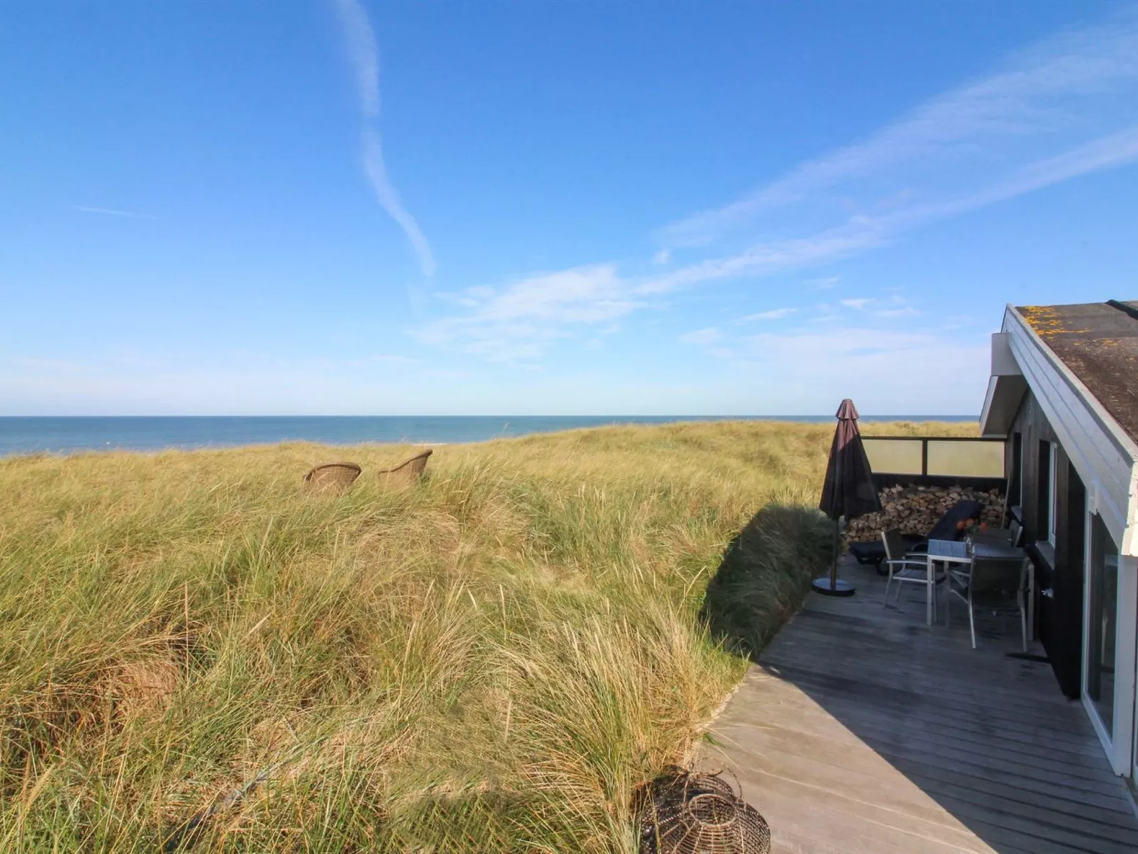 "Anissa" - 100m from the sea-Draußen