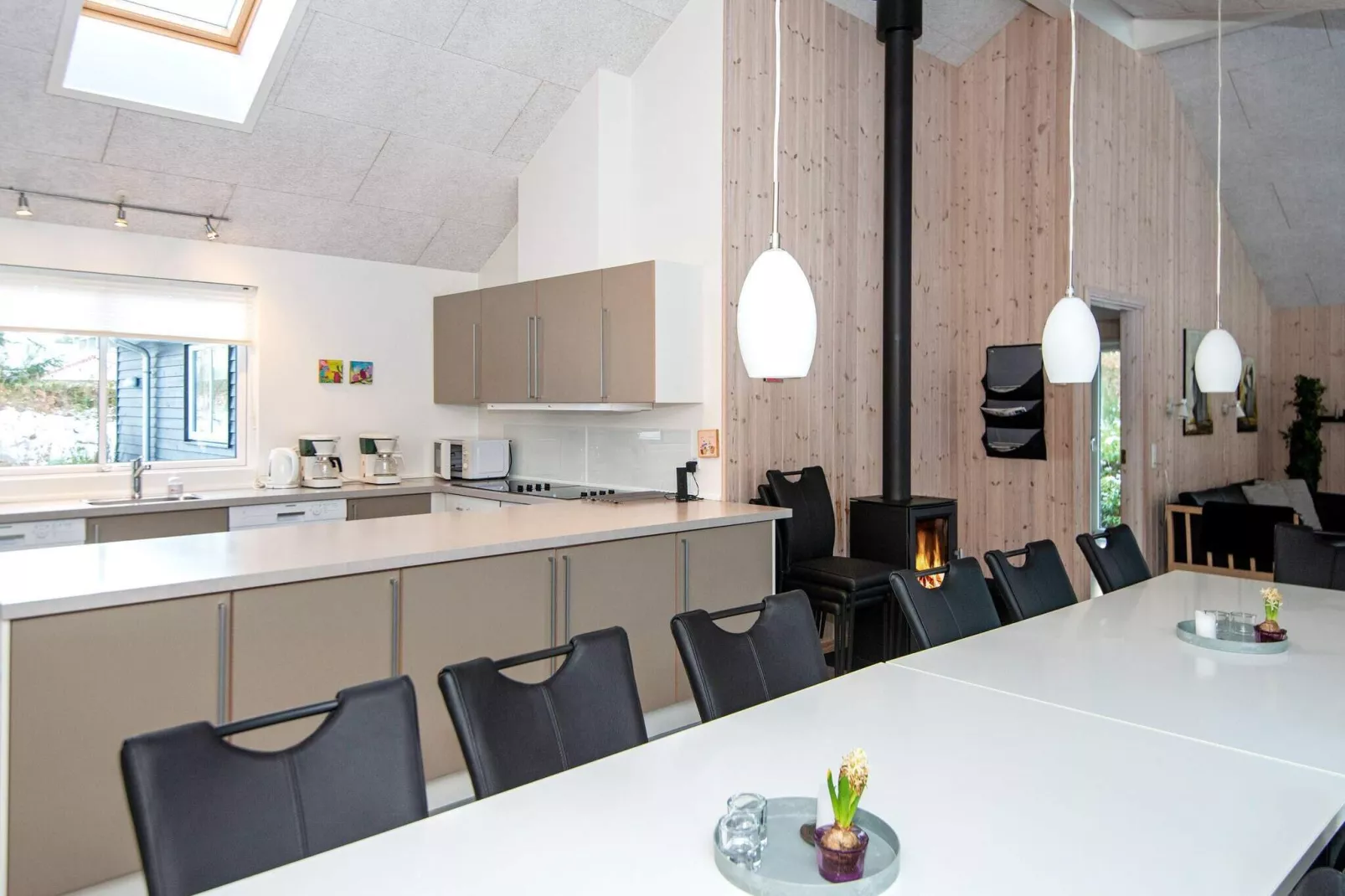 18 person holiday home in Henne-Indoor