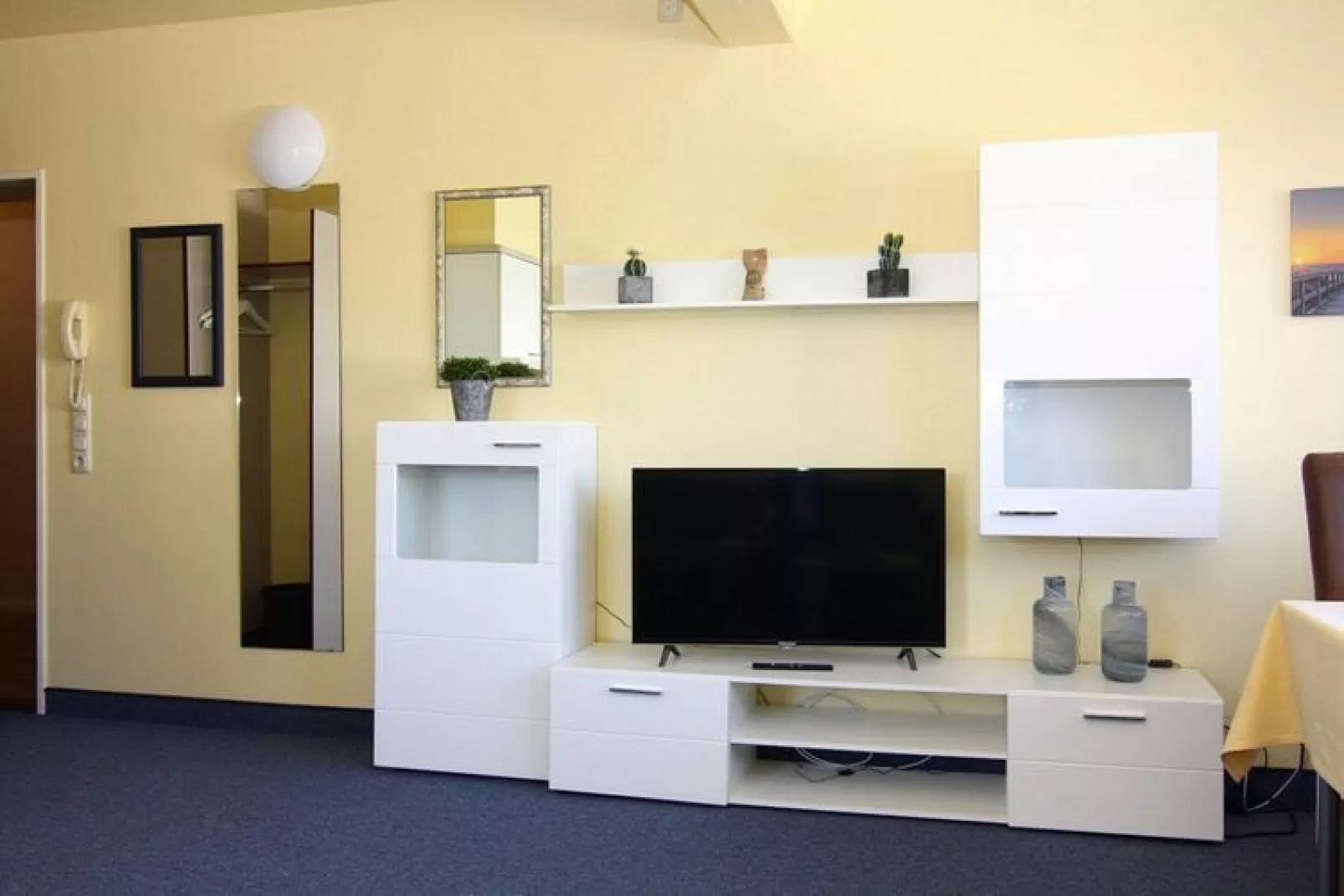 Panorama I ohne Balkon SMB 38 qm-Living room