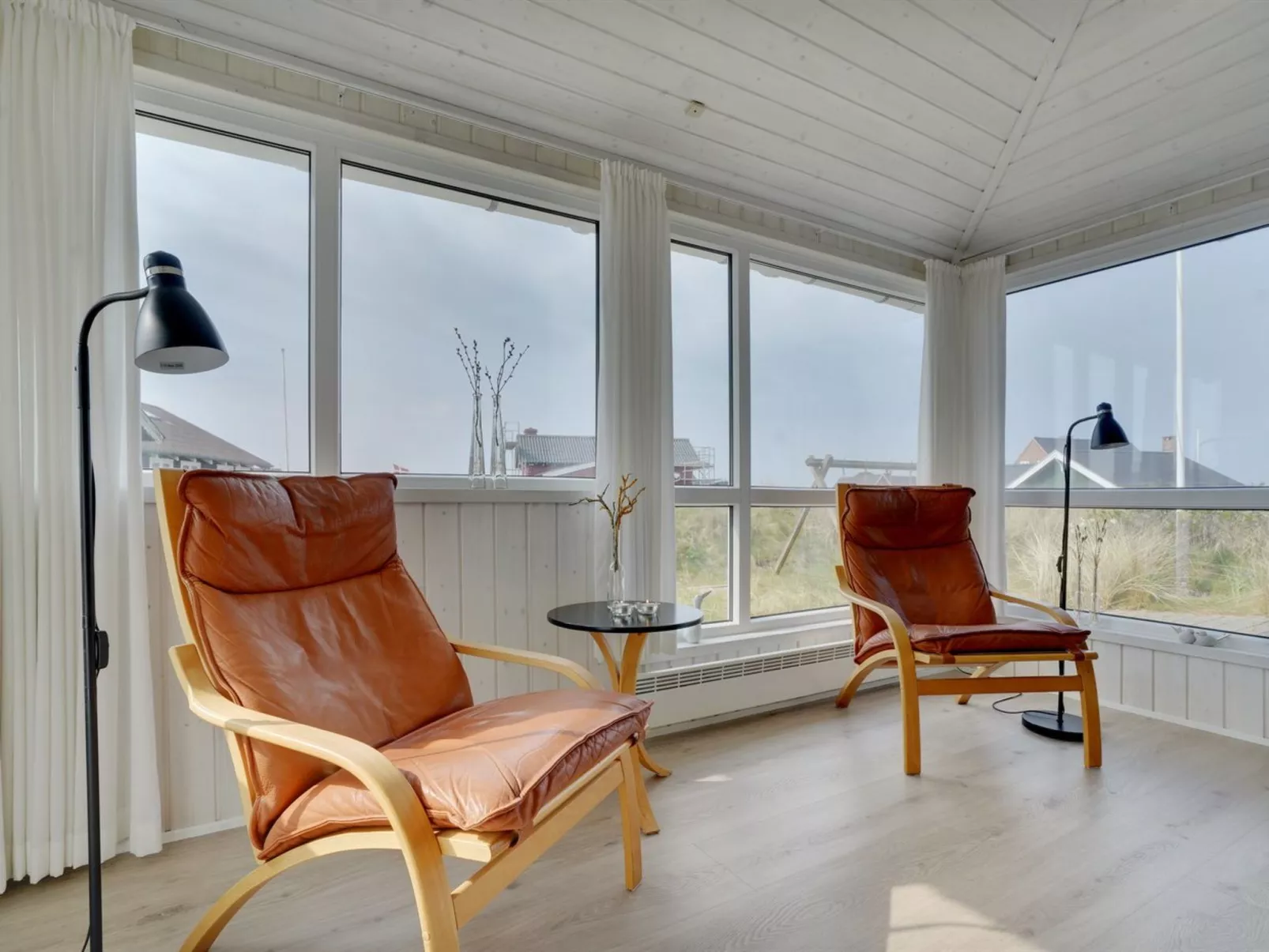 "Nyssa" - 350m from the sea-Inside