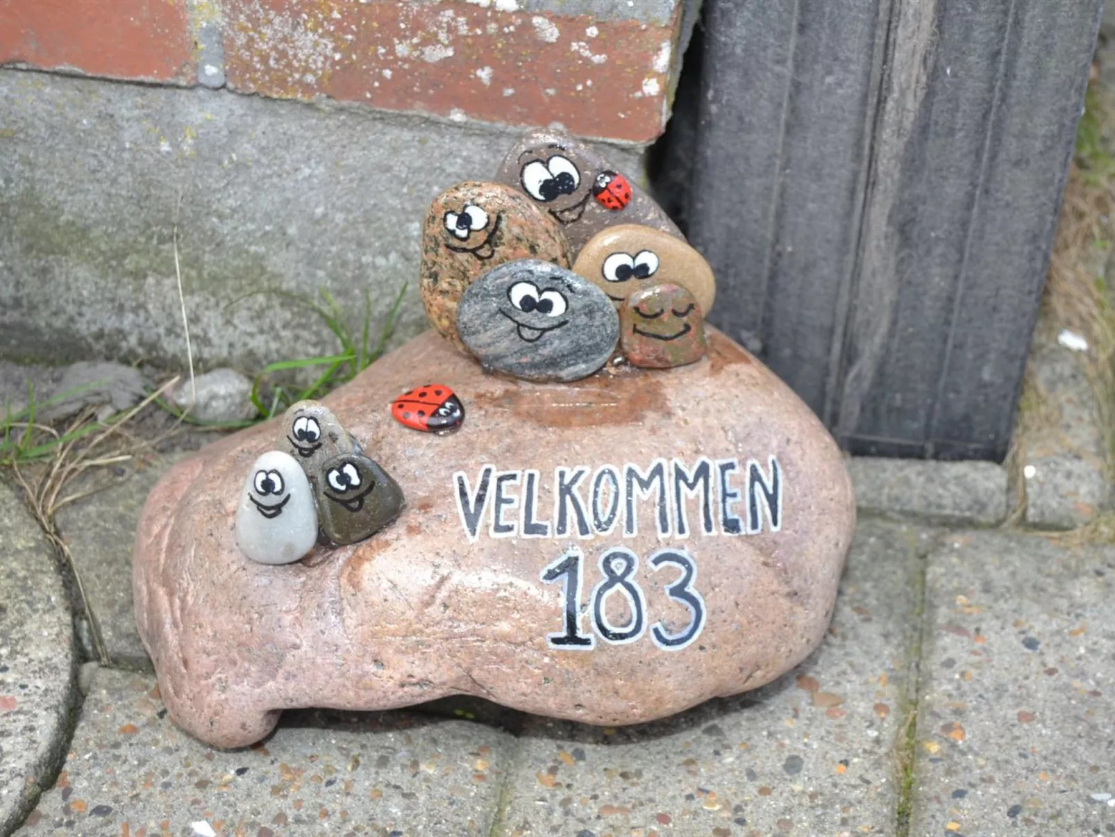 "Terje" - 2.3km from the sea-Inside