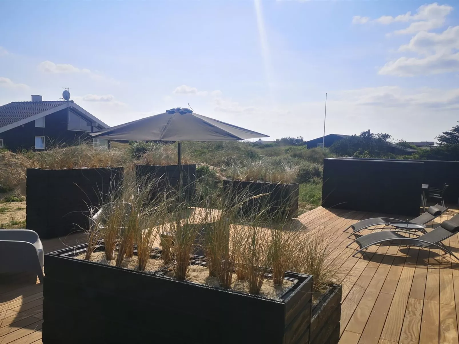 "Darla" - 375m from the sea-Outside