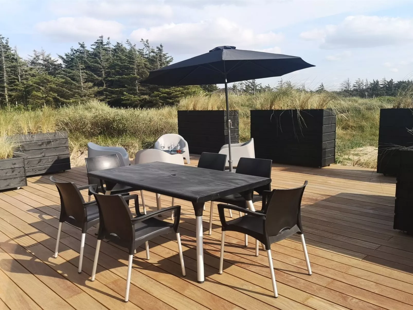 "Darla" - 375m from the sea-Outside