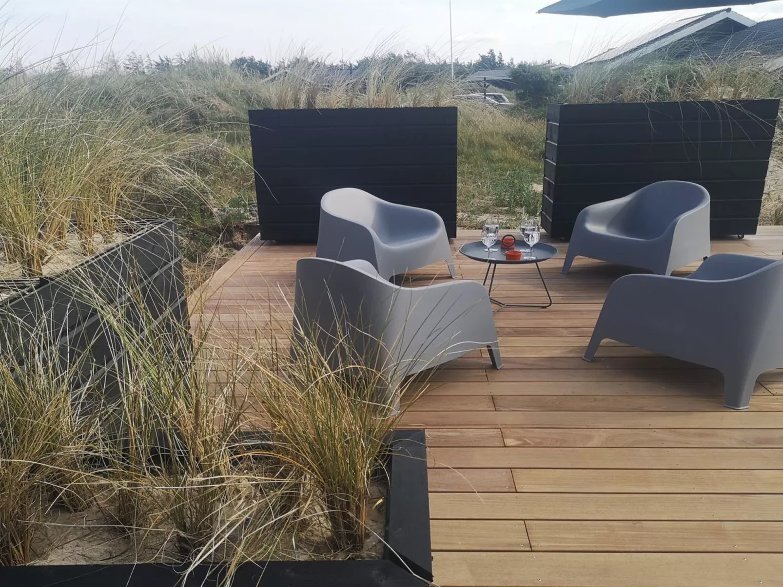 "Darla" - 375m from the sea-Outside