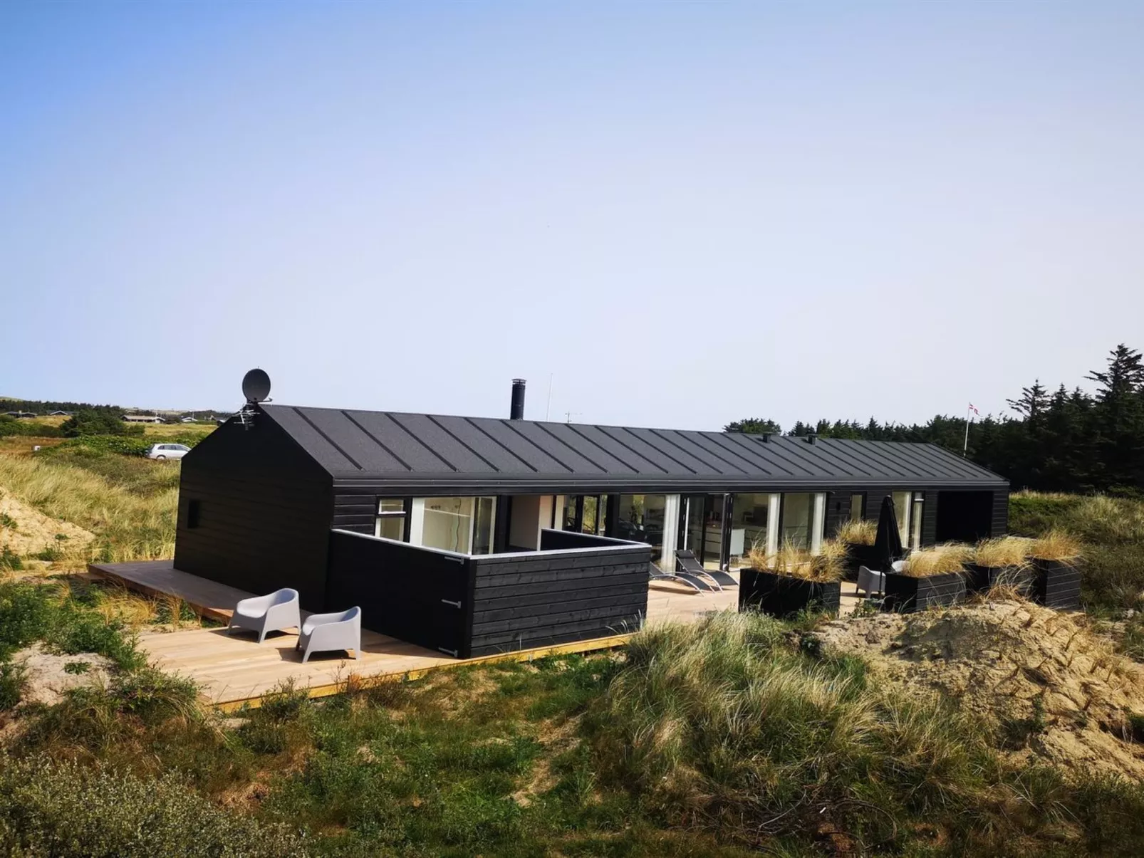 "Darla" - 375m from the sea-Outside