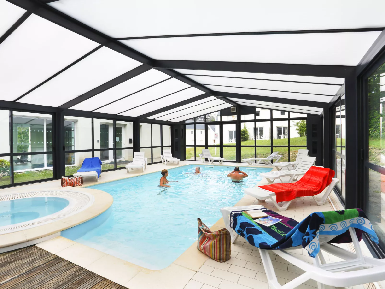 Domaine de la Baie-T4 duplex 8 pers.-Inside