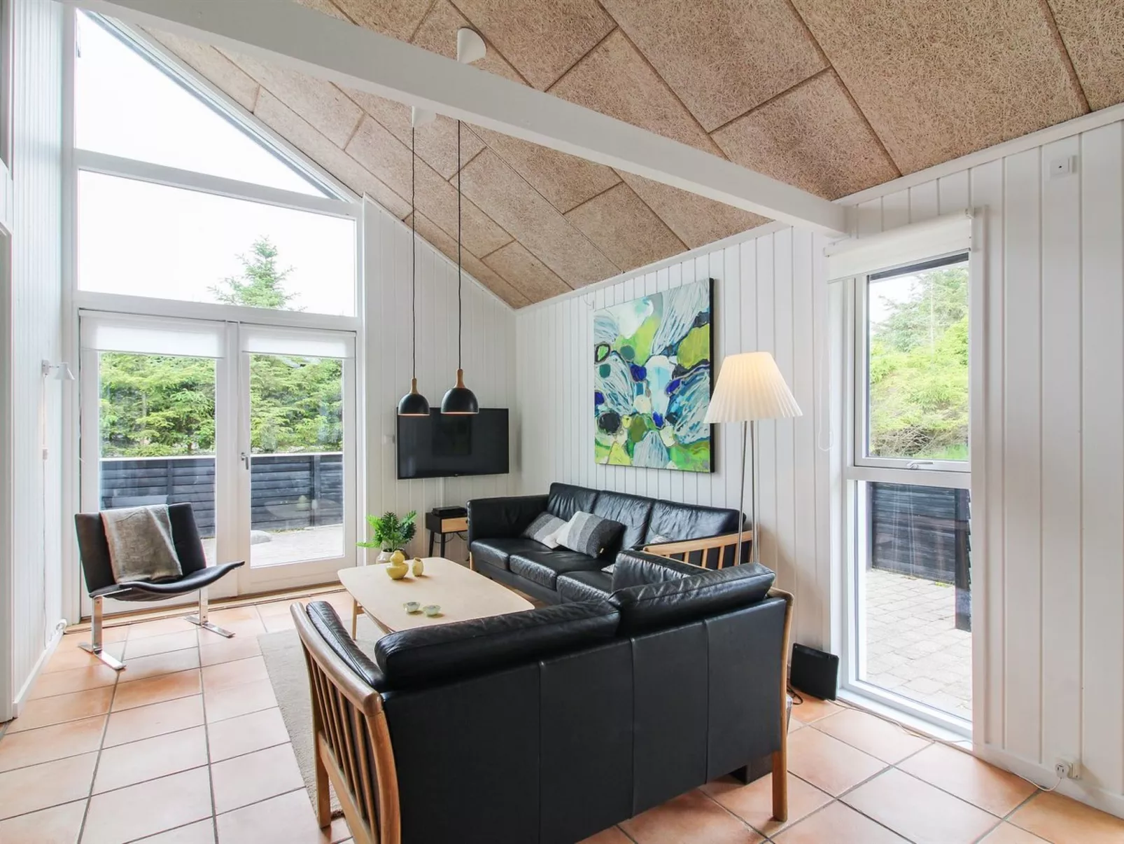 "Aved" - 350m from the sea-Drinnen