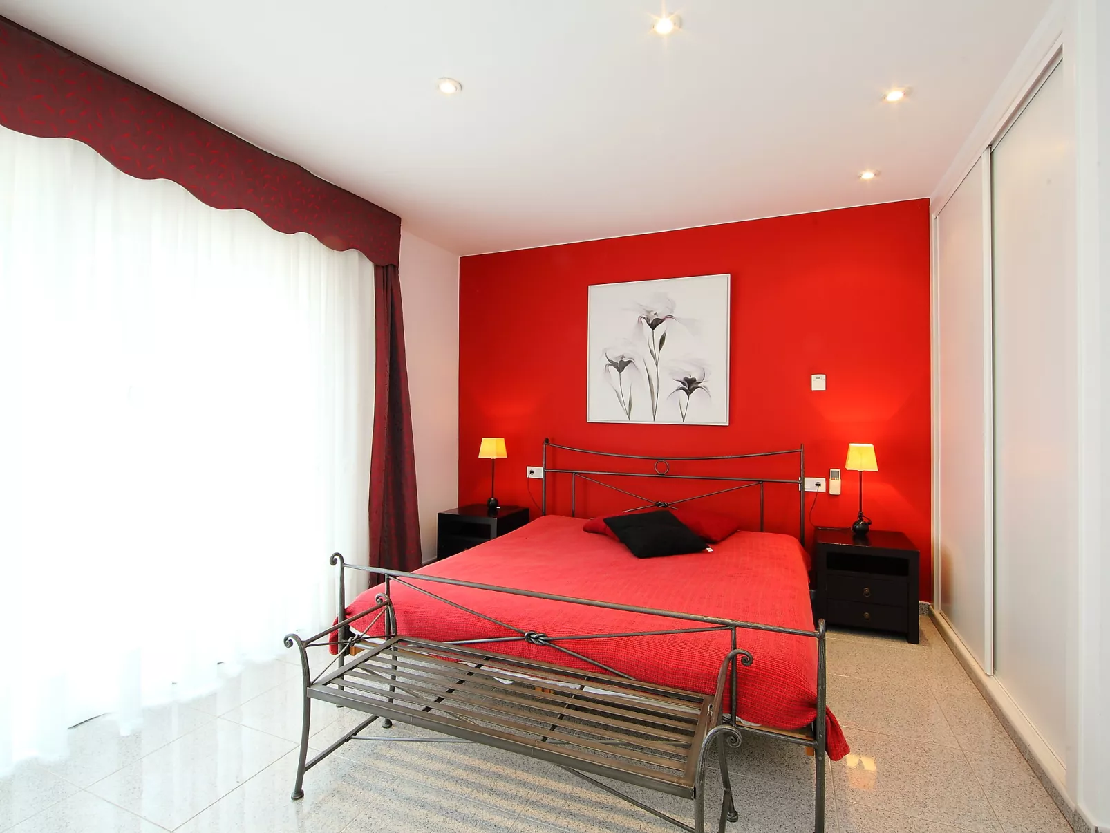Llobregat 41b-Inside