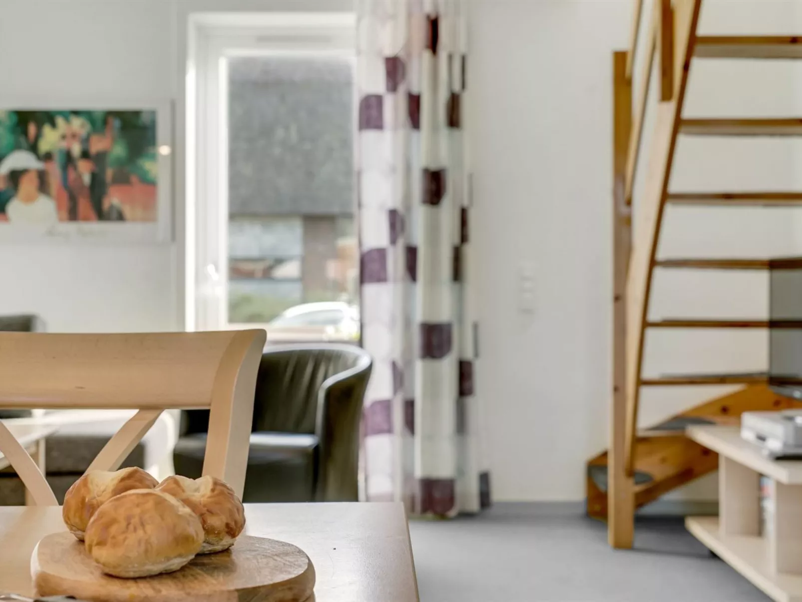 "Ginger" - 2.3km from the sea-Inside