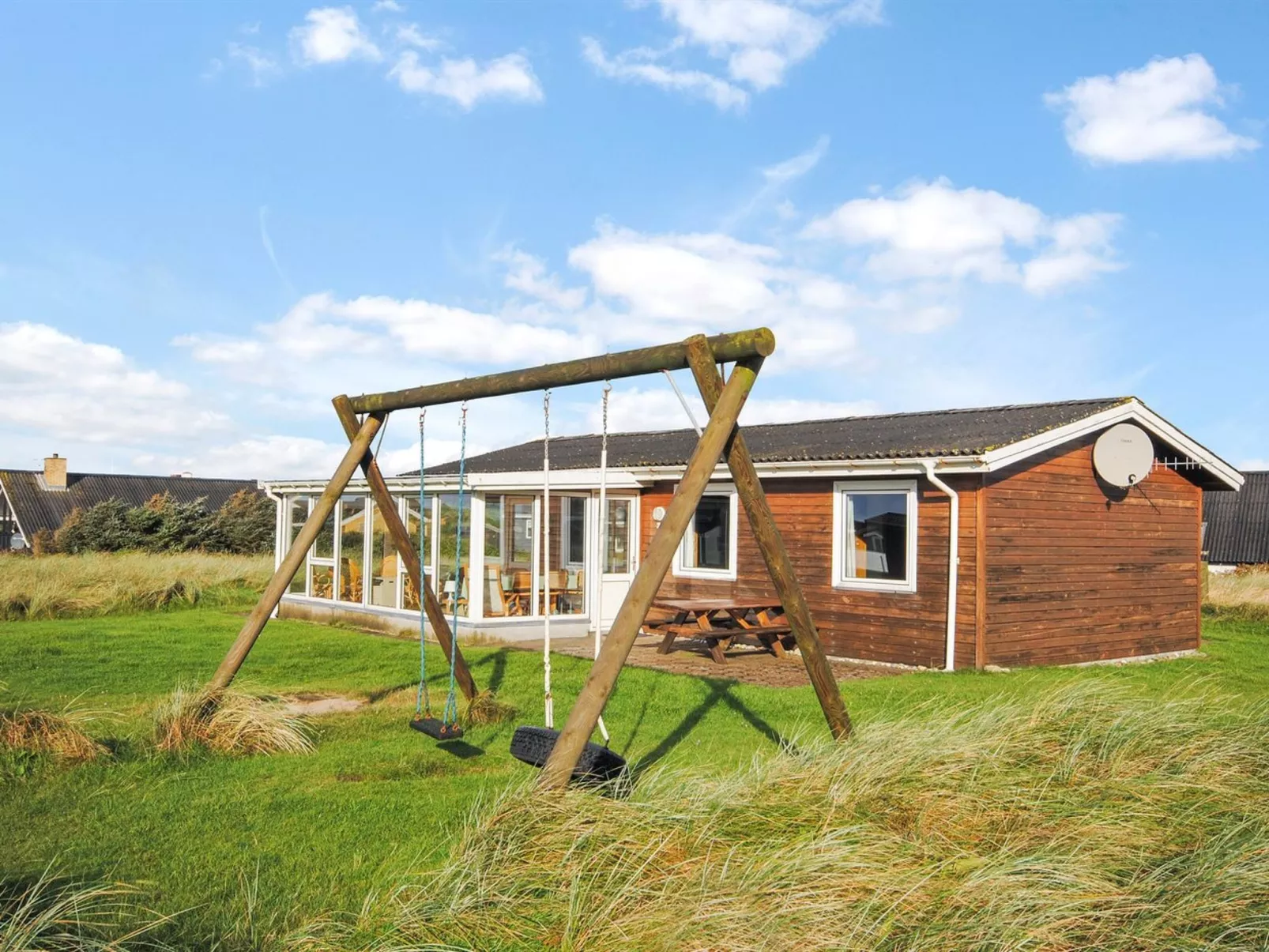"Gisela" - 250m from the sea-Outside