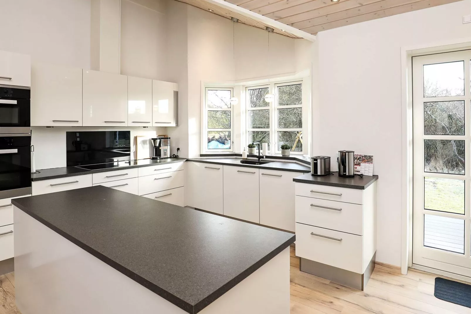 10 person holiday home in Saltum-Indoor