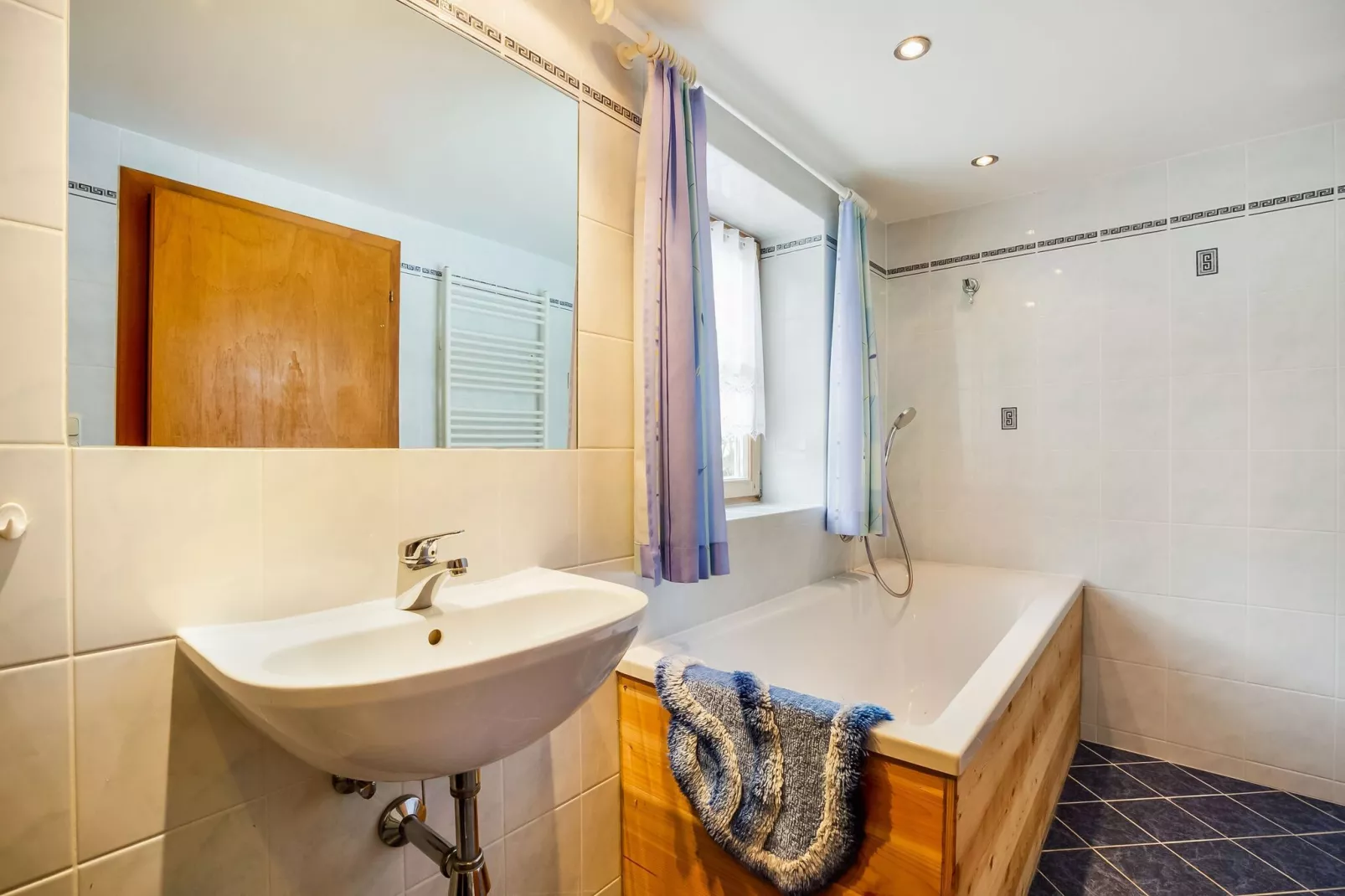 Bauernhaus Fuchs-Bathroom