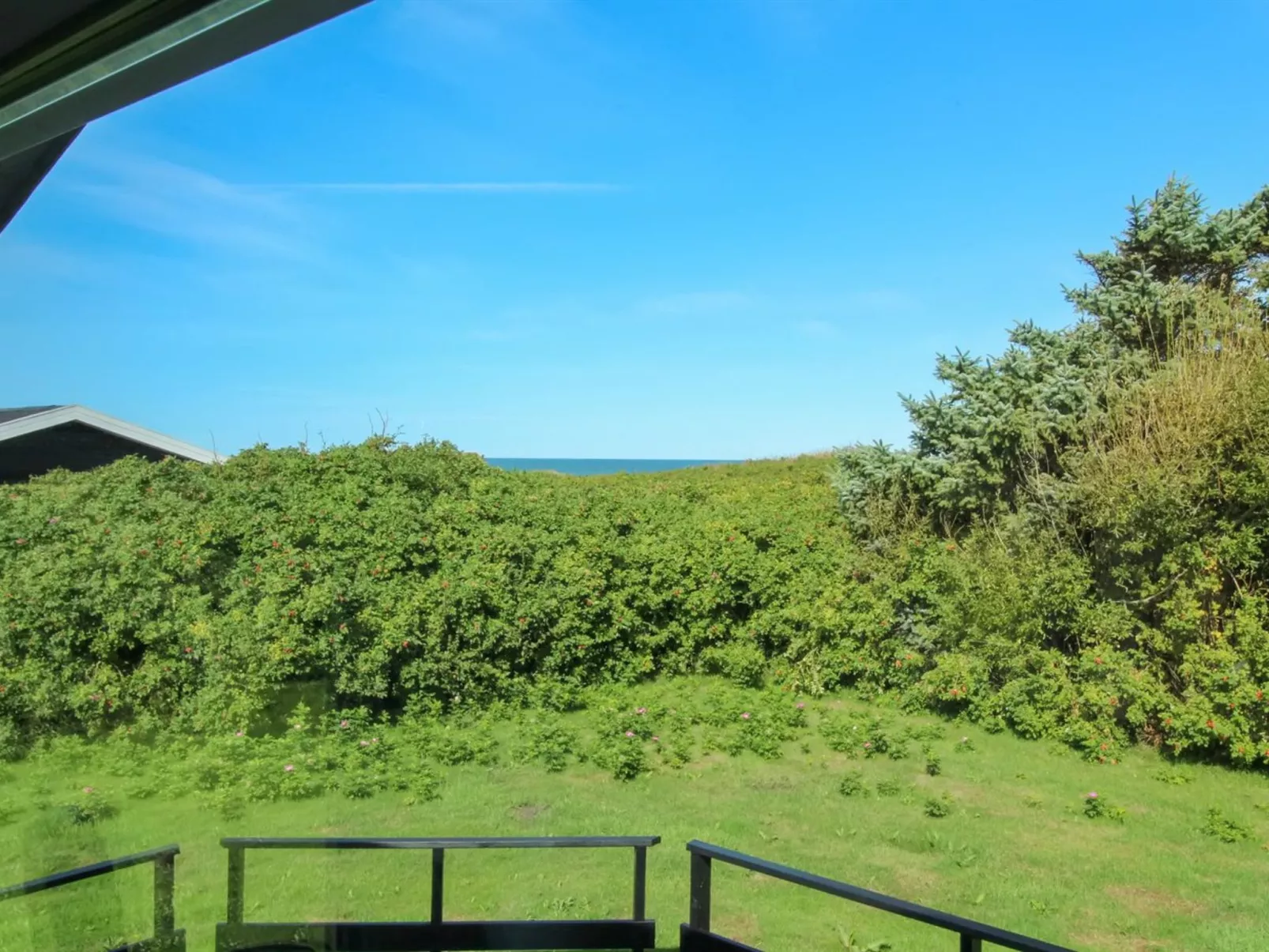 "Bengta" - 200m from the sea-Inside