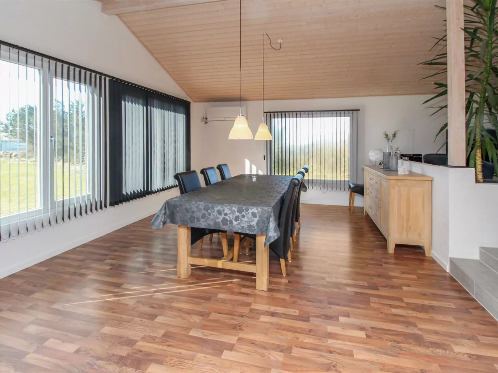 "Bengta" - 200m from the sea-Inside