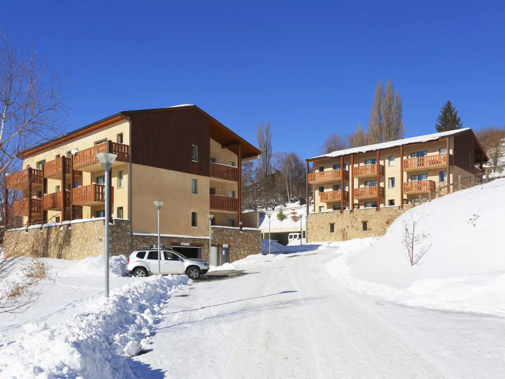Les Chalets du Belvédère-Outside