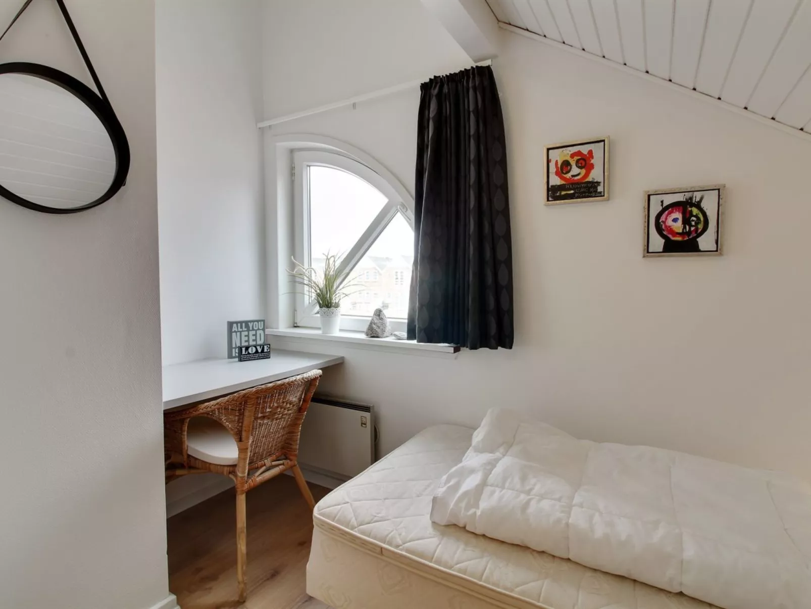 "Anelia" - 2.3km from the sea-Outside