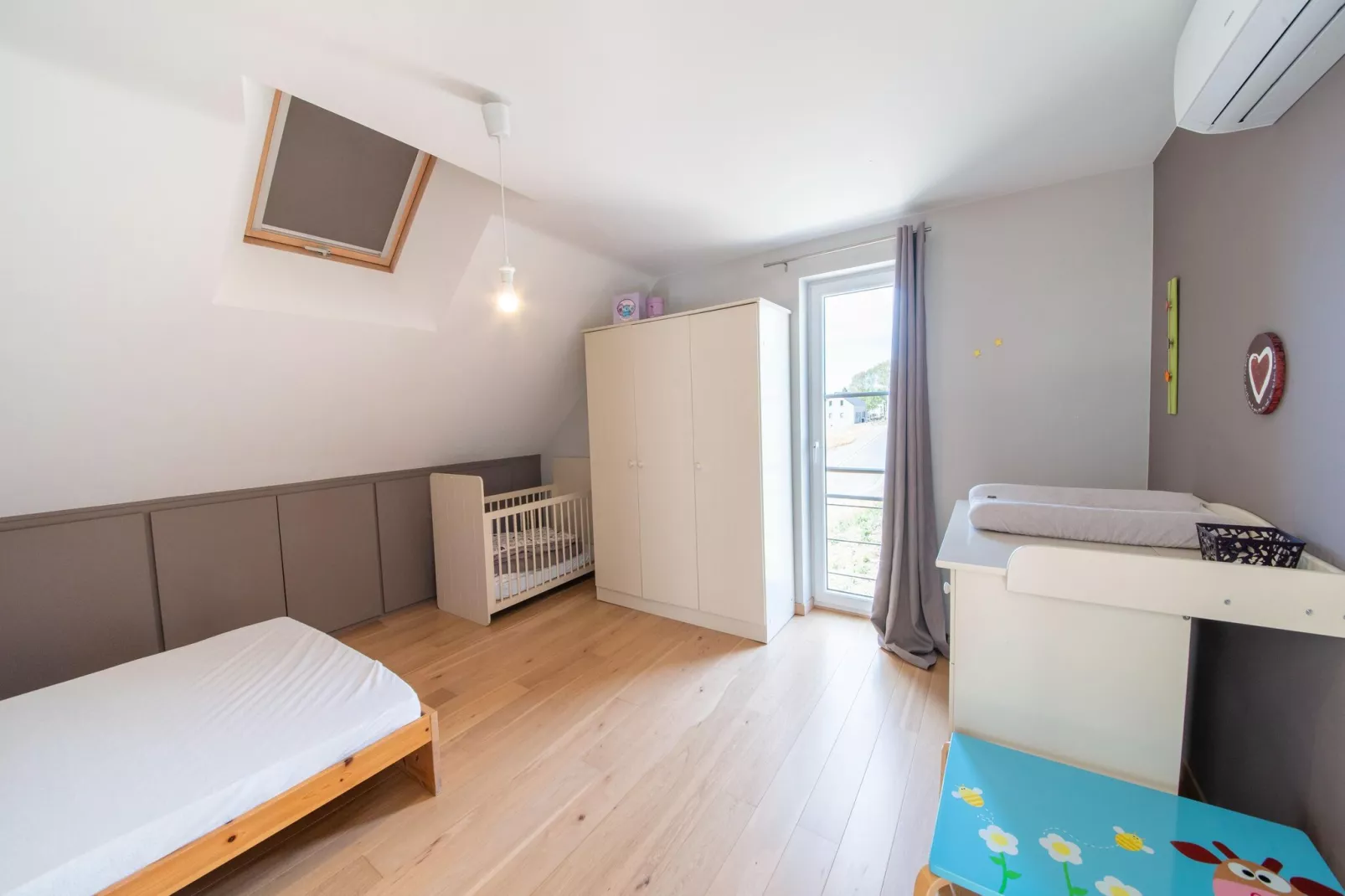 Elveno-Bedroom