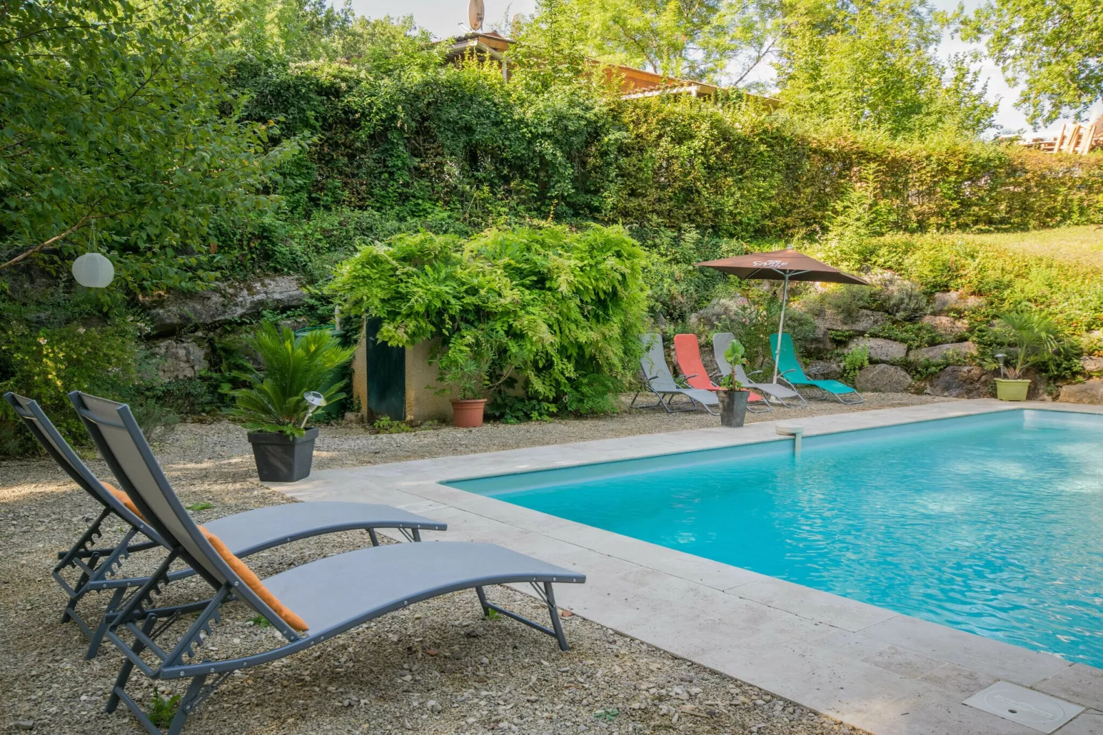 Le Club des cinq-Schwimmbad