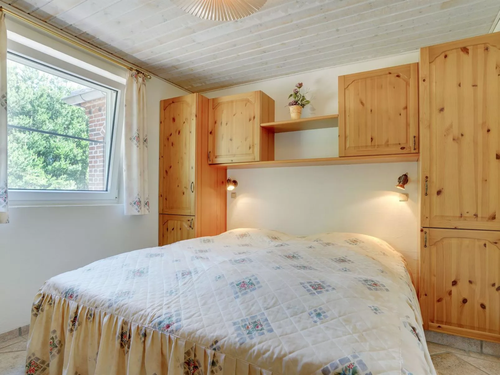 "Arletty" - 1km from the sea-Drinnen