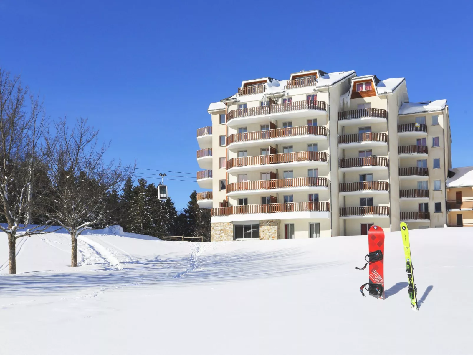 Les Balcons d'Ax-Outside