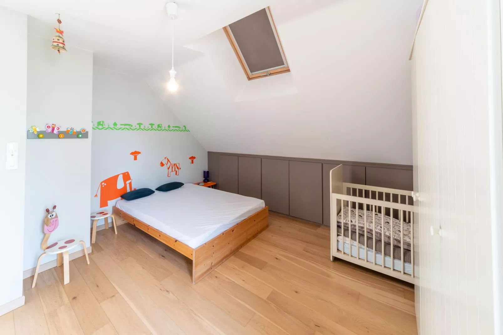 Elveno-Bedroom