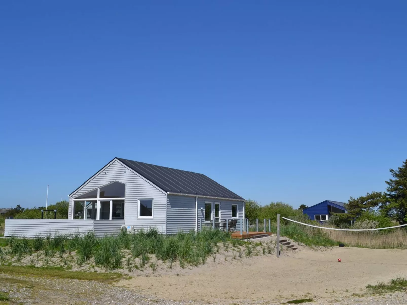"Eldora" - 1.4km from the sea-Outside