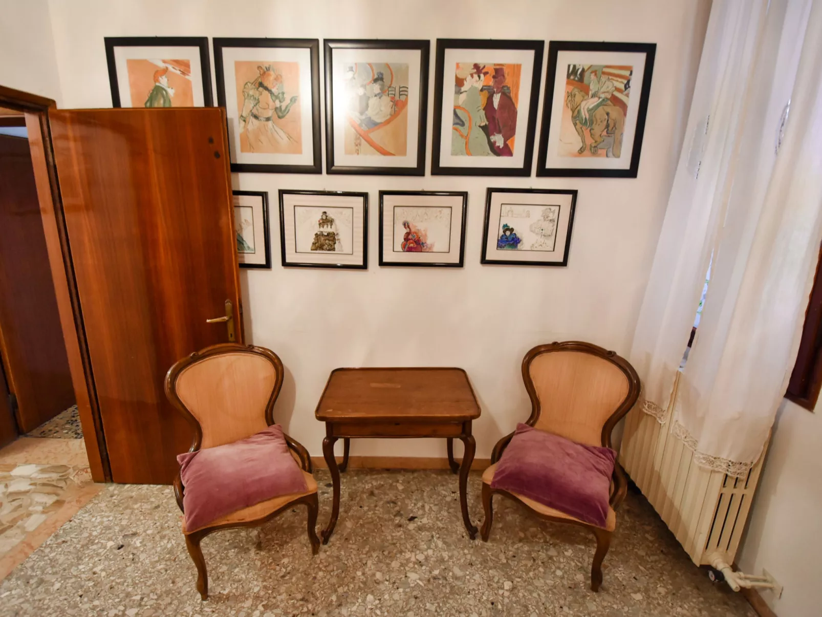 Piano Nobile-Inside