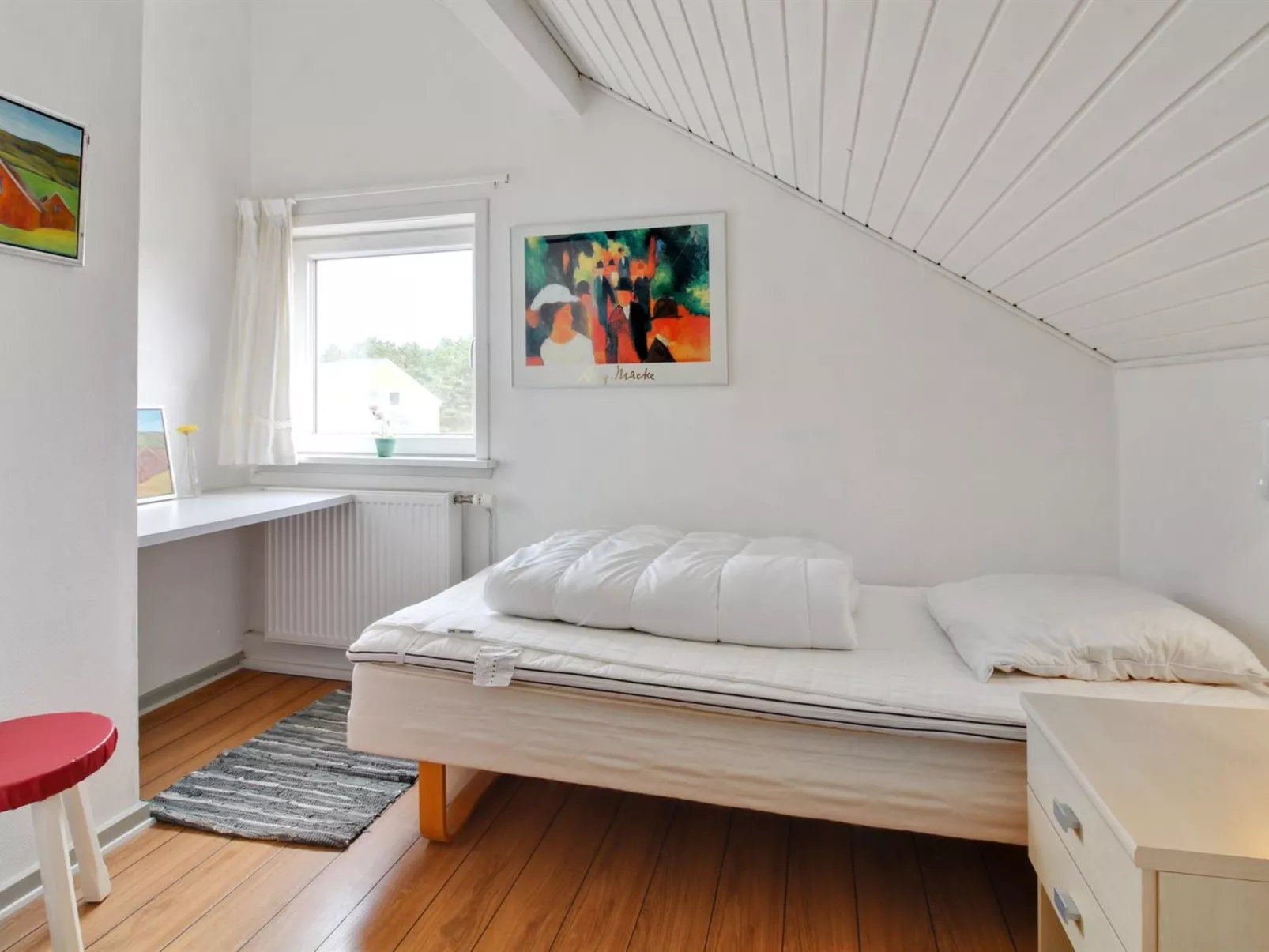 "Asved" - 2.3km from the sea-Drinnen