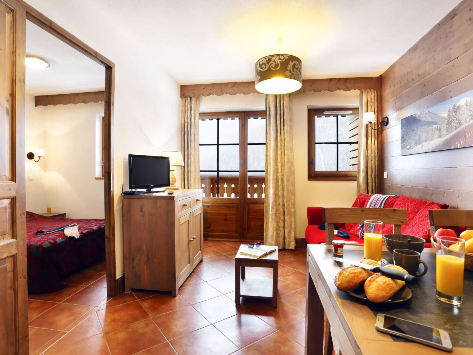 Le Grand Lodge-Drinnen