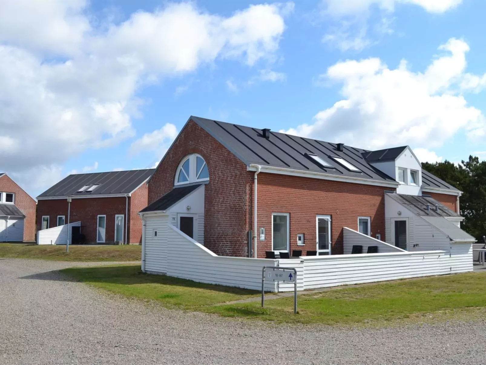 "Aldora" - 2.3km from the sea-Outside