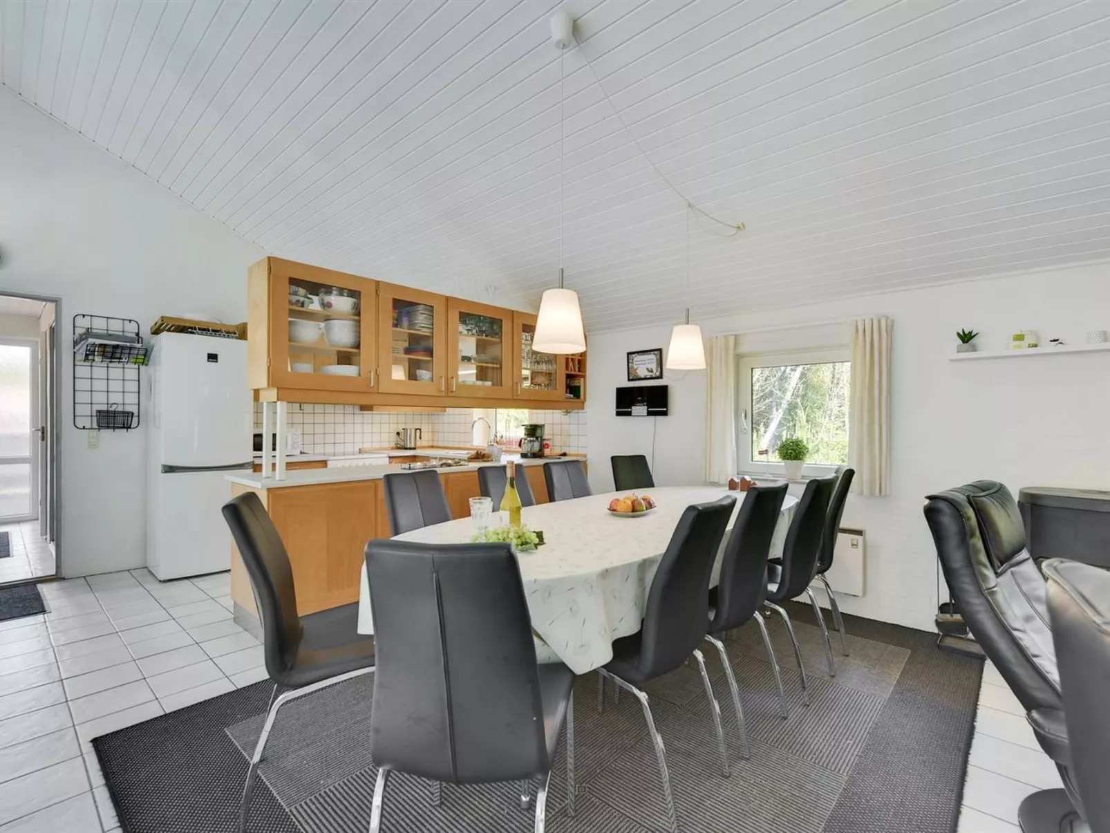 "Cora" - 1km from the sea-Inside