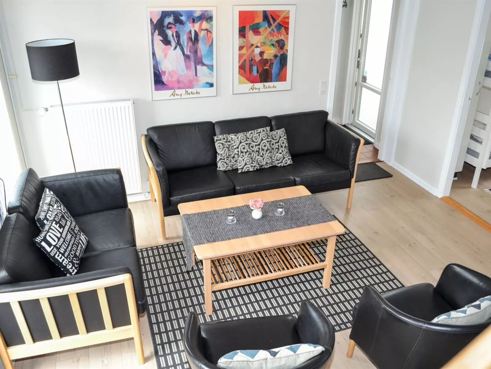 "Byriel" - 2.3km from the sea-Inside