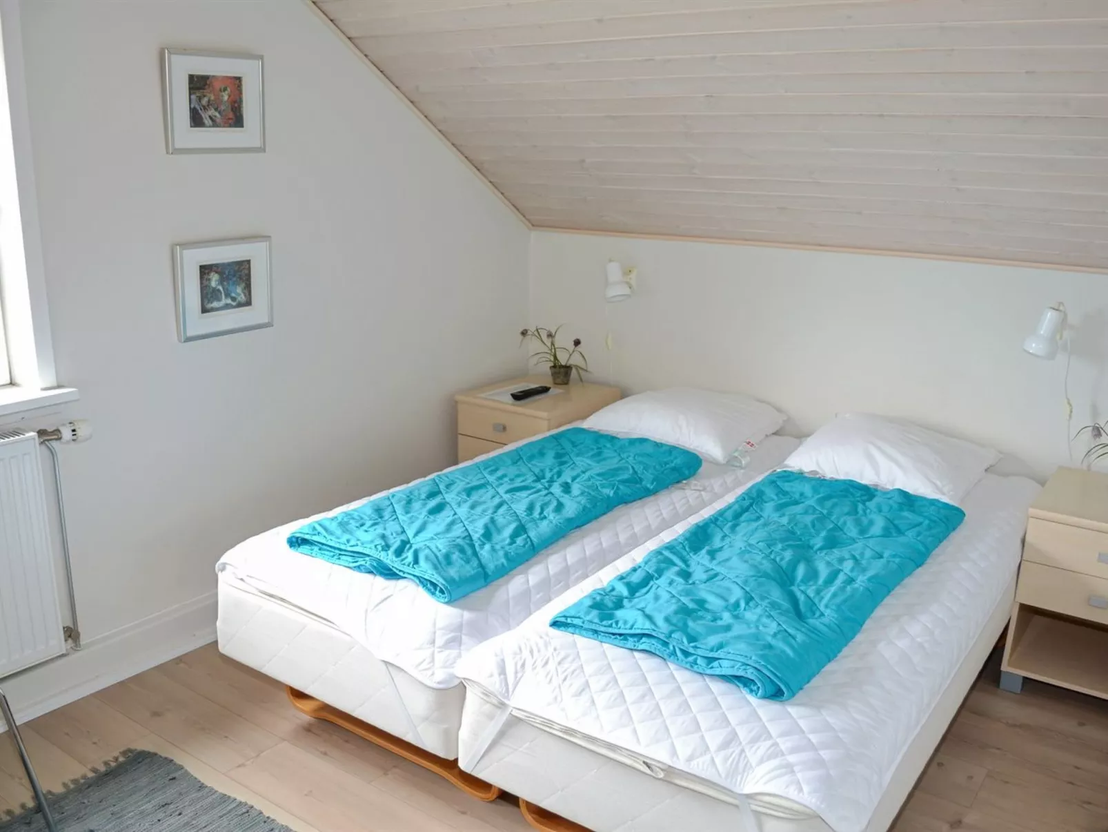 "Byriel" - 2.3km from the sea-Inside