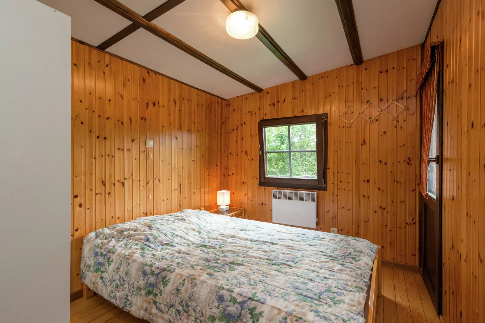 Le Chession-Bedroom