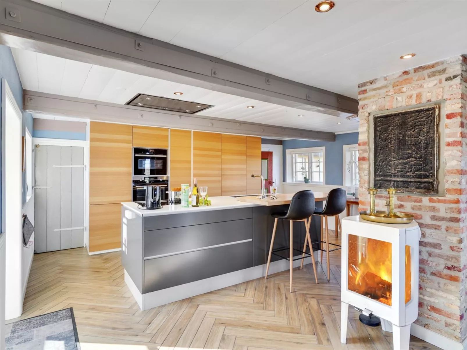 "Narvik" - 4.5km from the sea-Inside