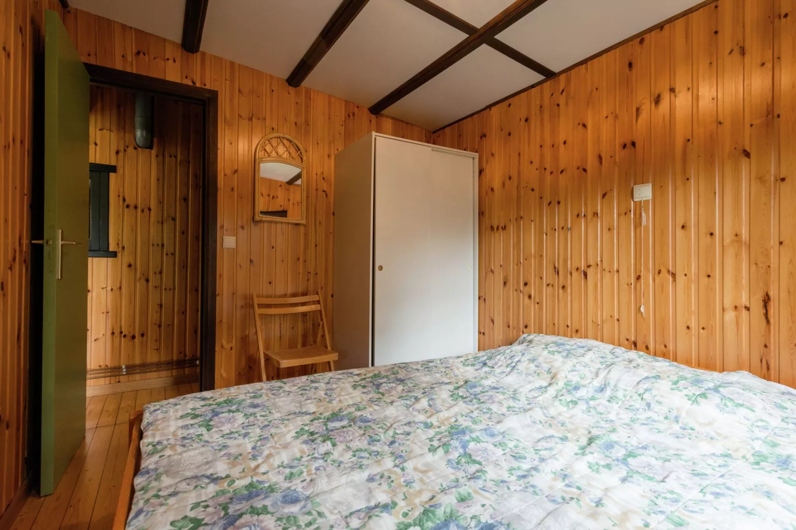 Le Chession-Bedroom