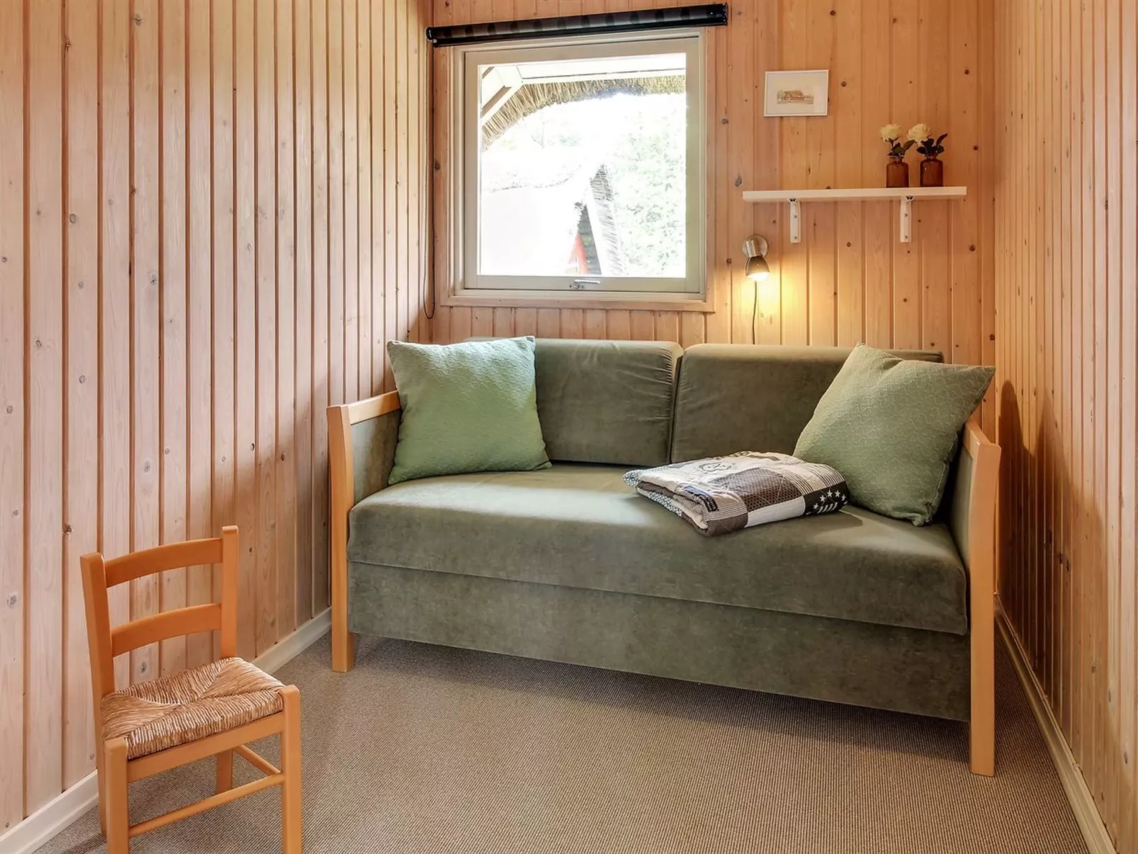 "Dida" - 3.1km from the sea-Inside