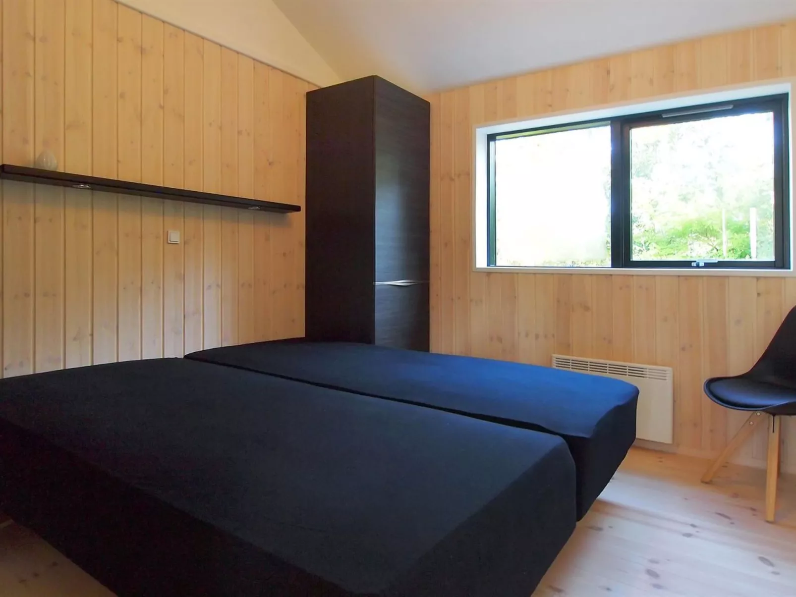 "Yukon" - 150m from the sea-Inside