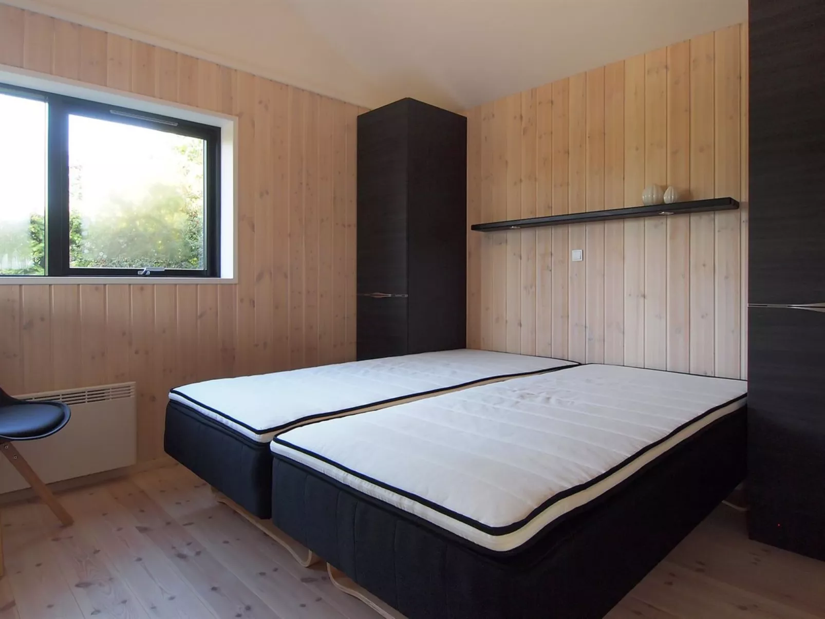 "Yukon" - 150m from the sea-Inside