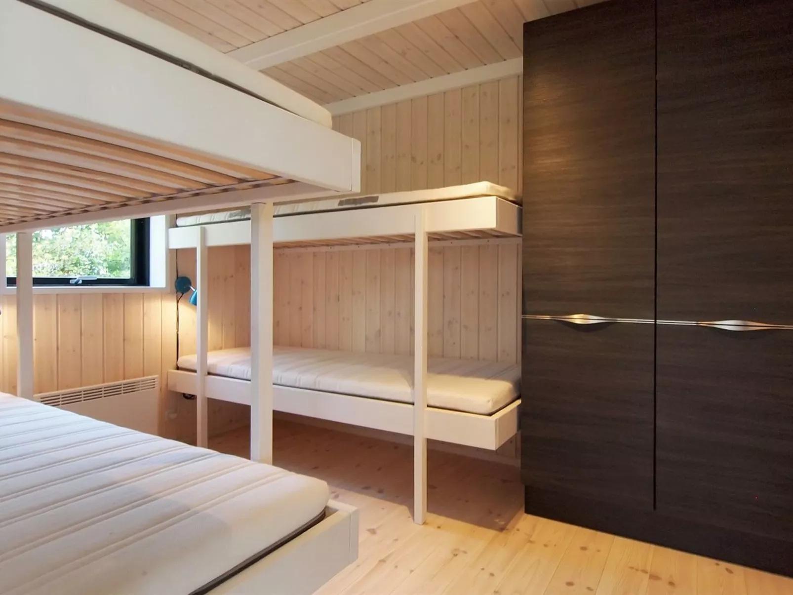 "Yukon" - 150m from the sea-Inside