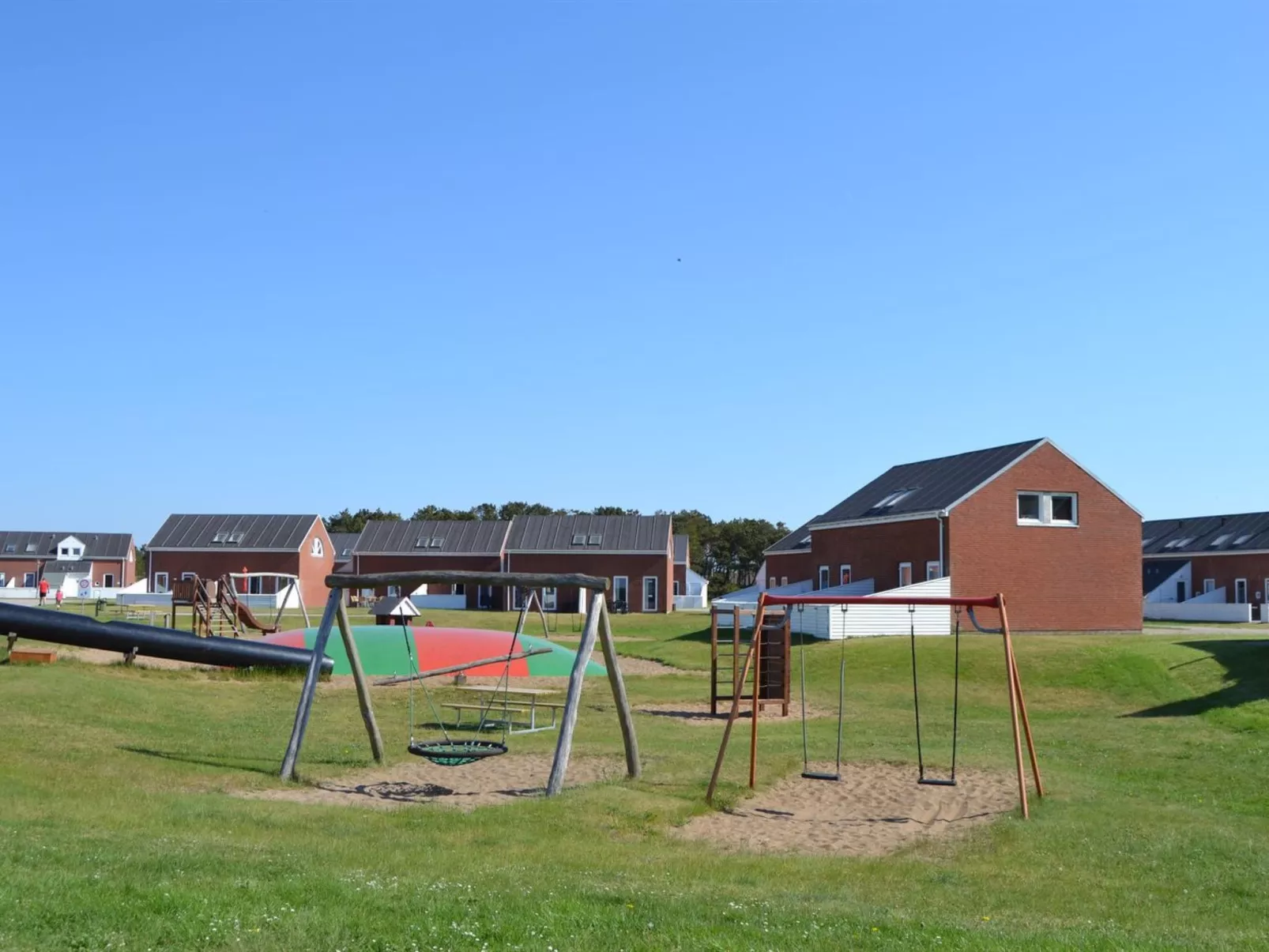 "Drita" - 2.3km from the sea-Outside
