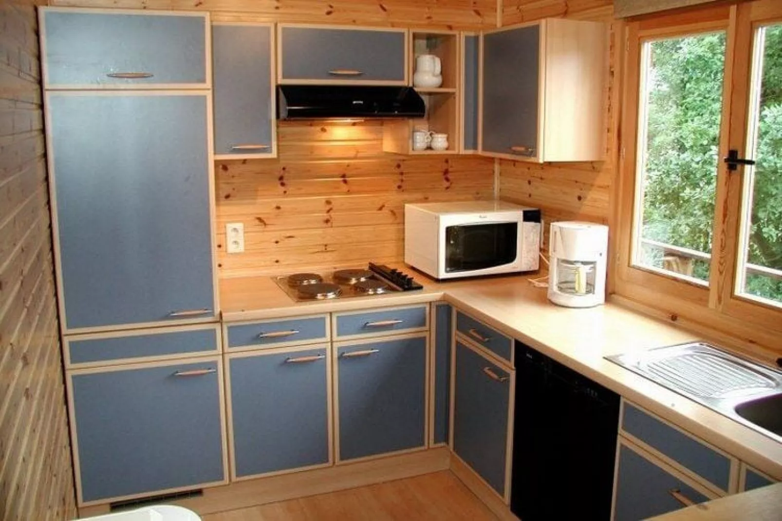 Venus 4-Kitchen