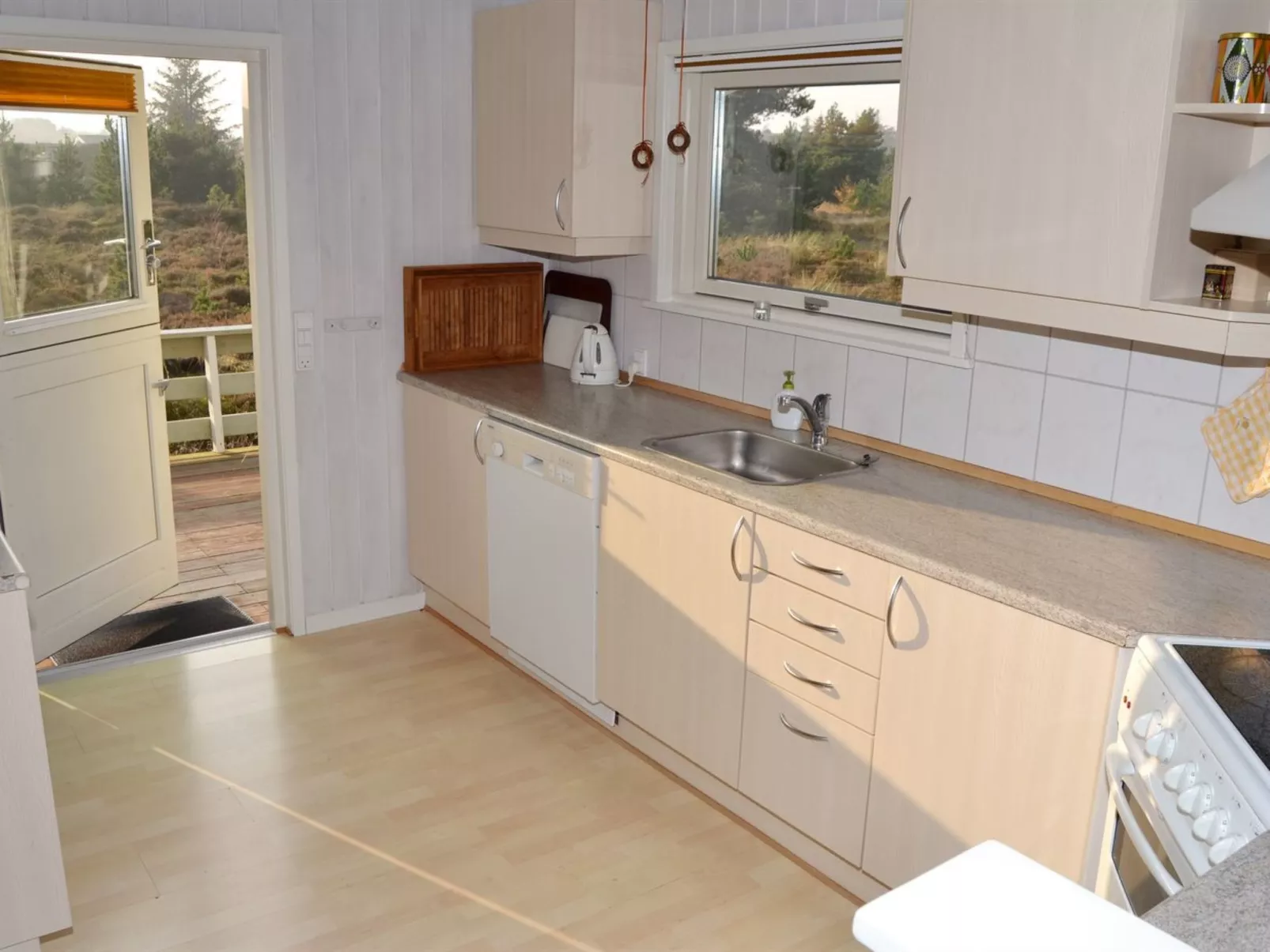 "Silva" - 3.9km from the sea-Inside